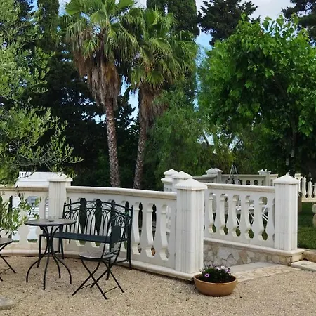 Dimora Idruntina Готель типу 